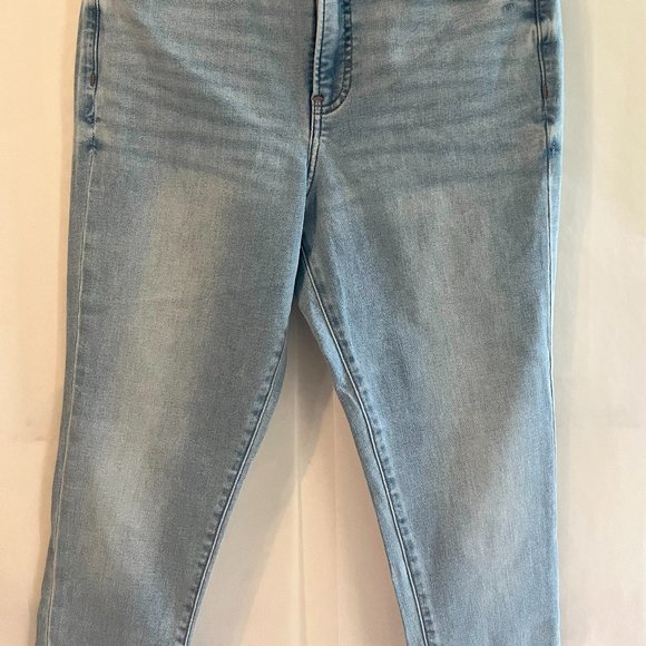 EXPRESS High Rise Skinny Jeans - Picture 2 of 8